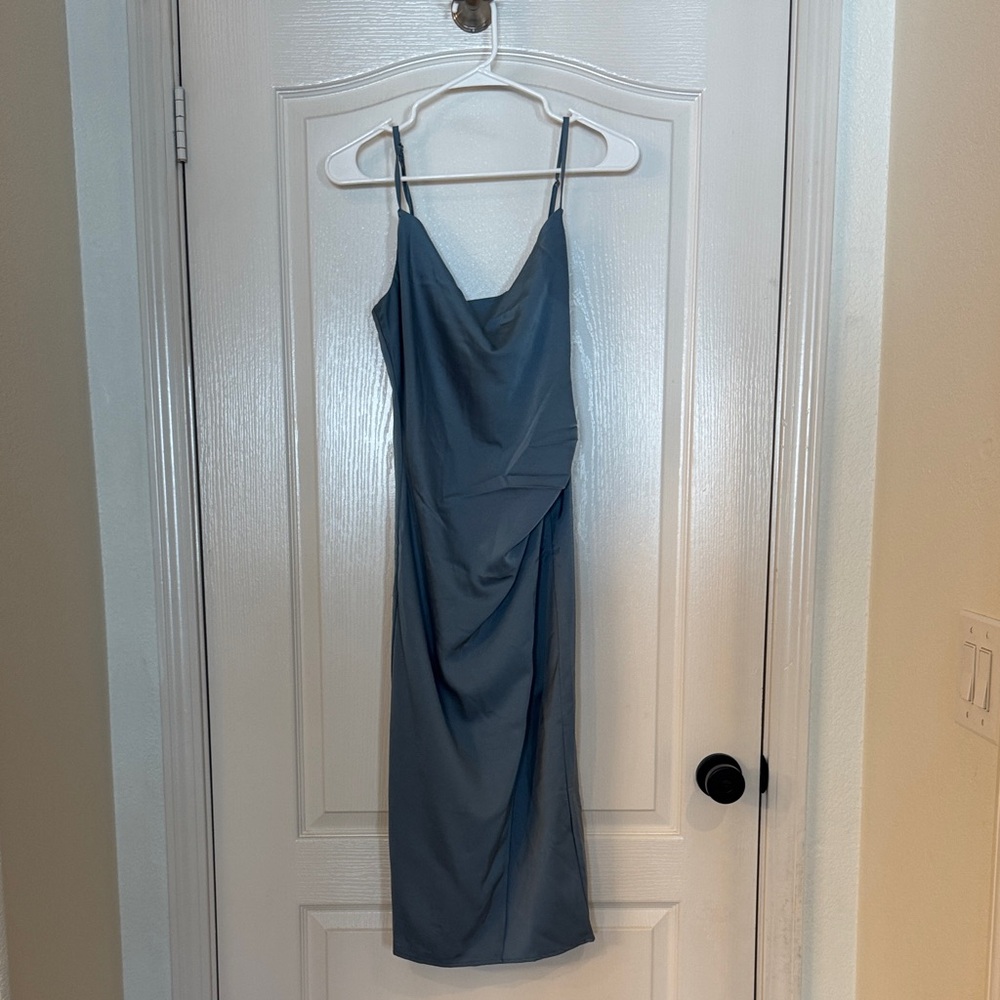 Lulu's Sleek Blue Midi Dress